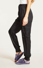 Load image into Gallery viewer, Textured satin cargo pants
