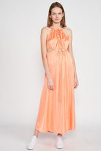 Load image into Gallery viewer, SLEEVELESS MAXI DRESS WITH CUTOUT
