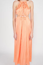 Load image into Gallery viewer, SLEEVELESS MAXI DRESS WITH CUTOUT
