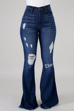 Load image into Gallery viewer, Skylar Flare Jean in Dark Wash
