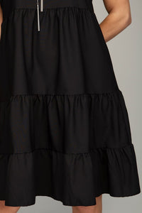 sleeveless tiered dress