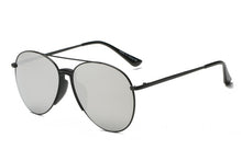 Load image into Gallery viewer, Classic Aviator Fashion Sunglasses
